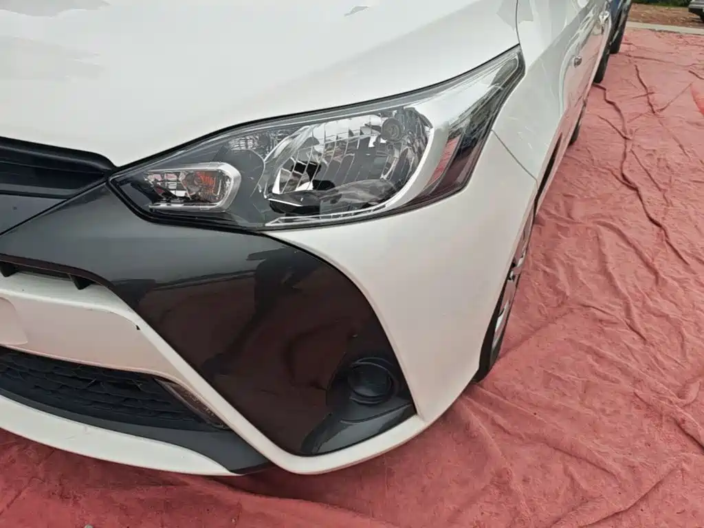 Toyota Yaris L 2018 — фото 24