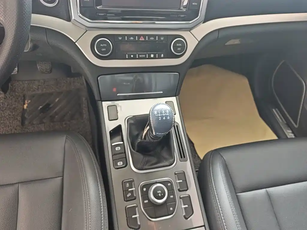 Haval H6 Coupe 2017 — фото 14