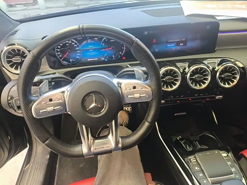 Mercedes-Benz A-Class AMG 2022 — фото 10