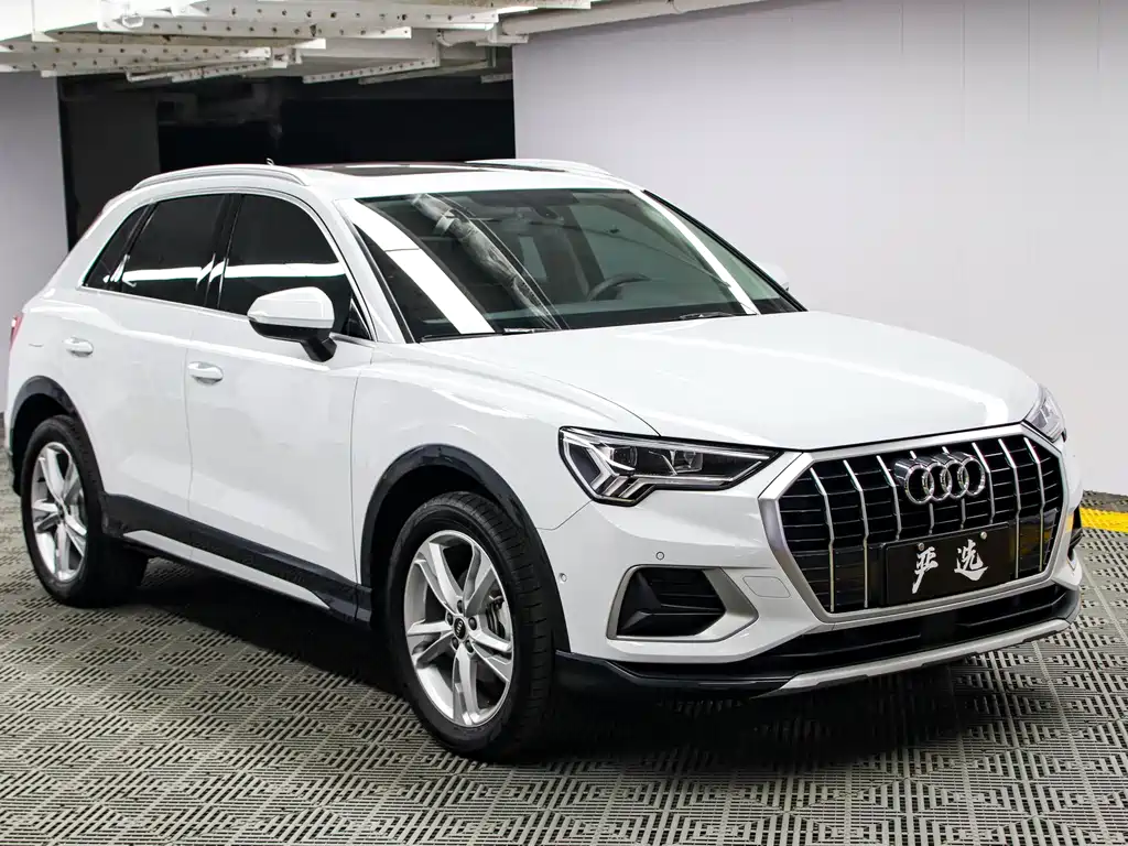 Audi Q3 2023 — фото 3
