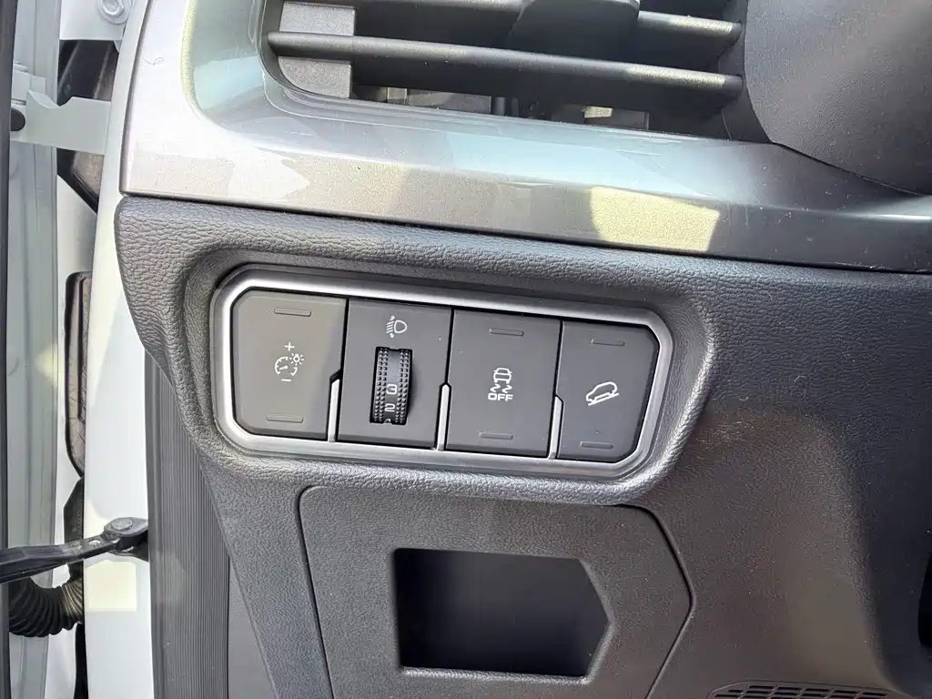 Haval H6 2023 — фото 15