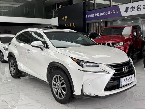Lexus NX 2015