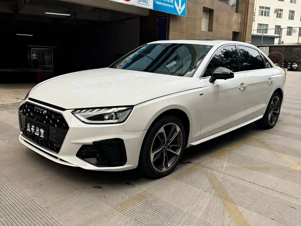 Audi A4L 2022 — фото 16