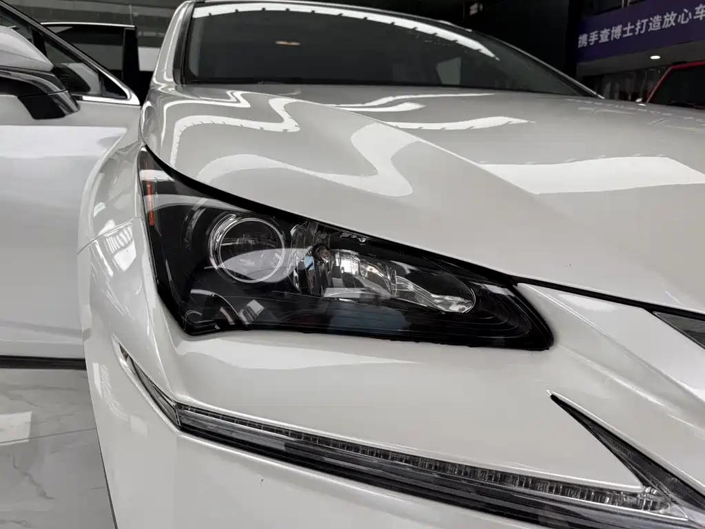 Lexus NX 2015 — фото 21
