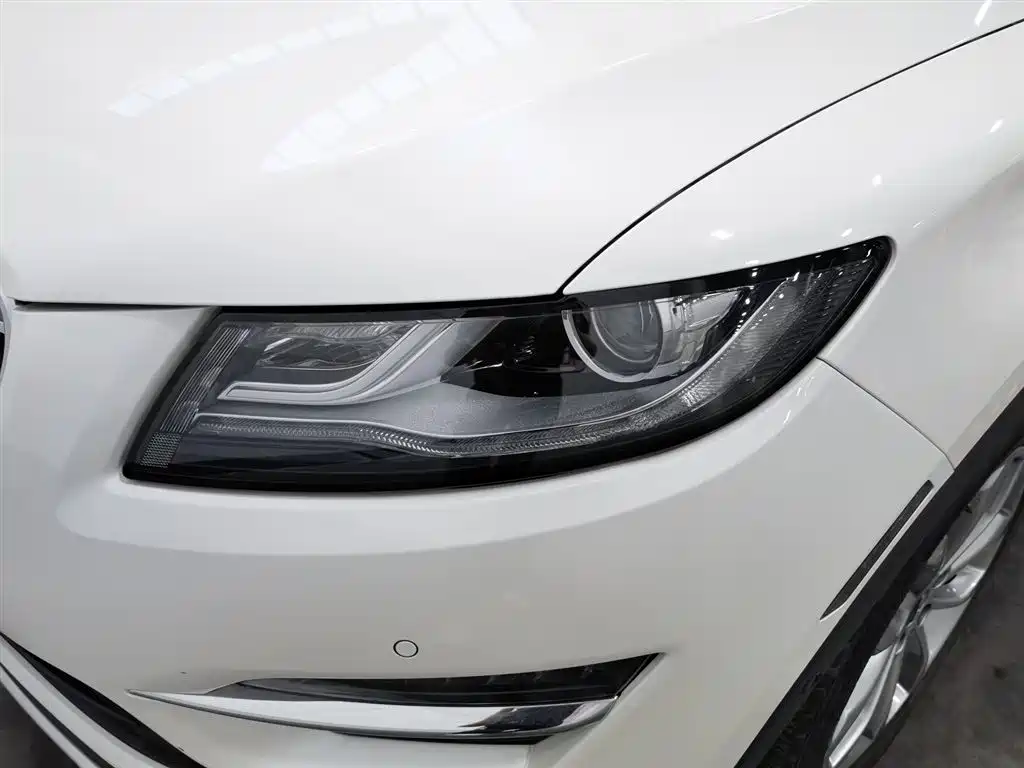 Lincoln MKC 2019 — фото 7