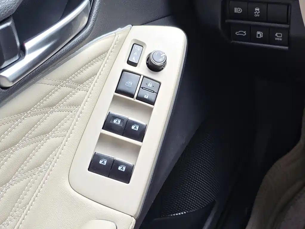 Toyota Avalon 2019 — фото 16