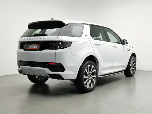 Land Rover Discovery Sport 2023