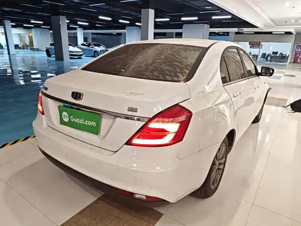 Geely Emgrand 2017