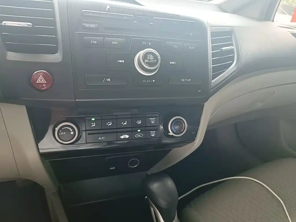 Honda Civic 2016 — фото 13