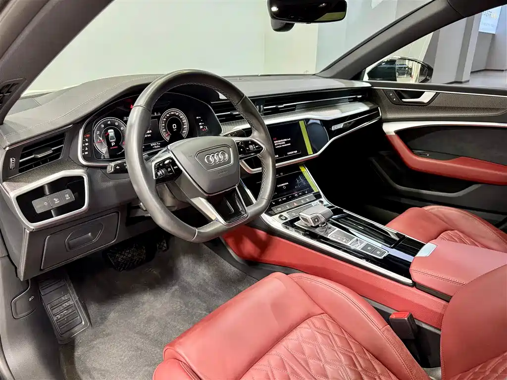 Audi A7L 2024 — фото 26