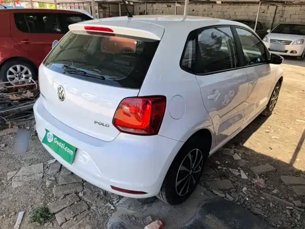 Volkswagen Polo 2016