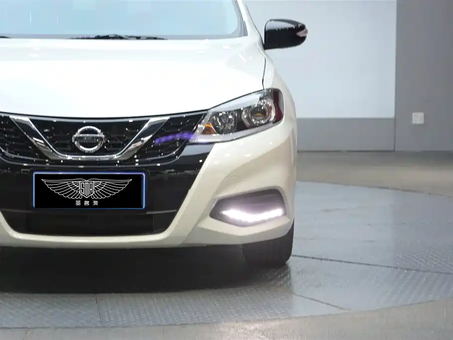 Nissan Tiida 2022 — фото 4