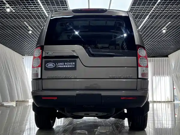 Land Rover Discovery 2013