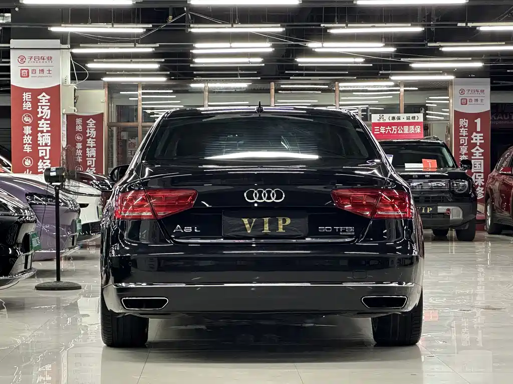 Audi A8 2014 — фото 4