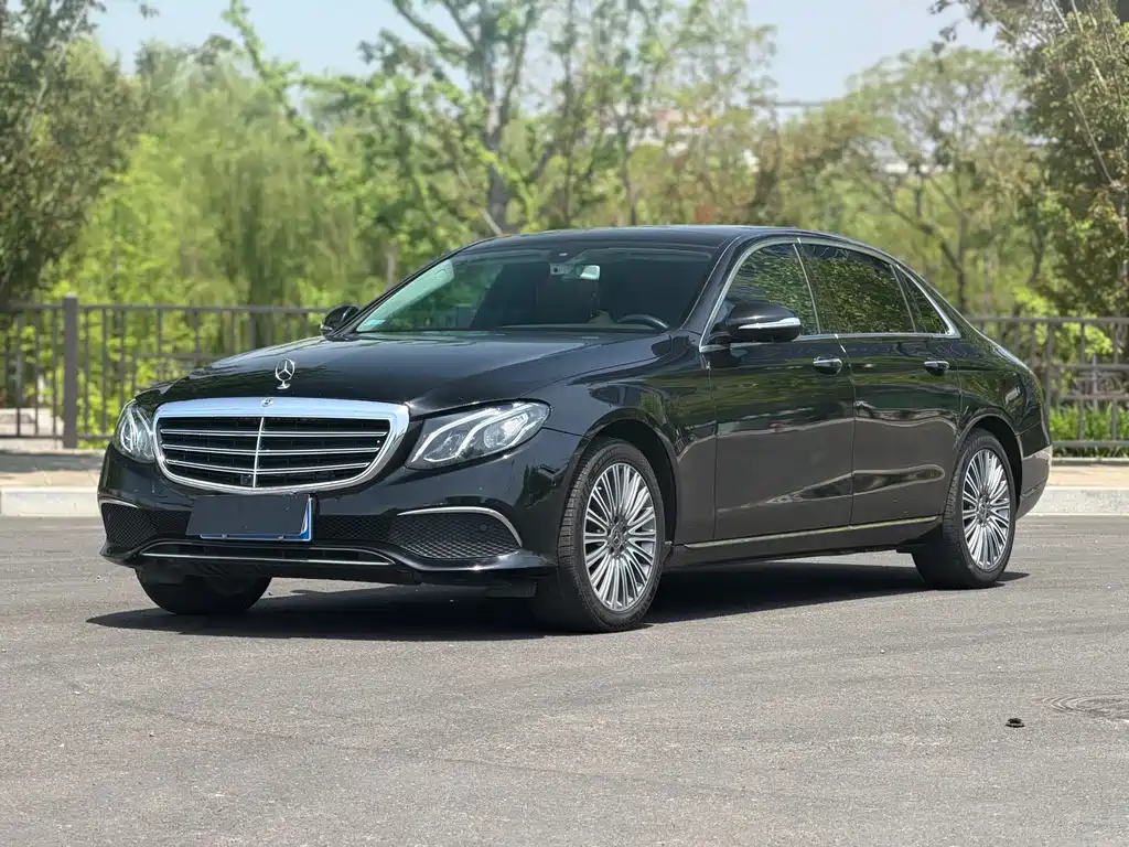 Mercedes-Benz E-Class 2020 — фото 1