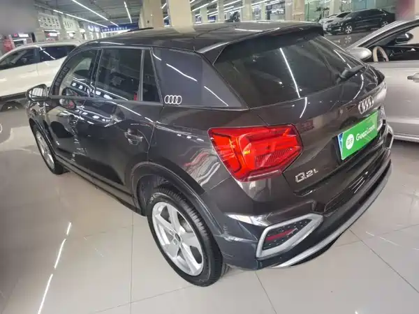 Audi Q2L 2022