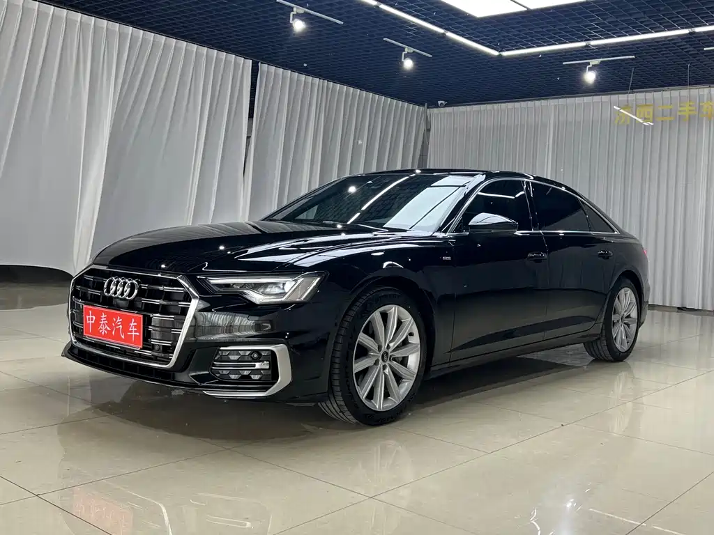 Audi A6L 2023 — фото 1