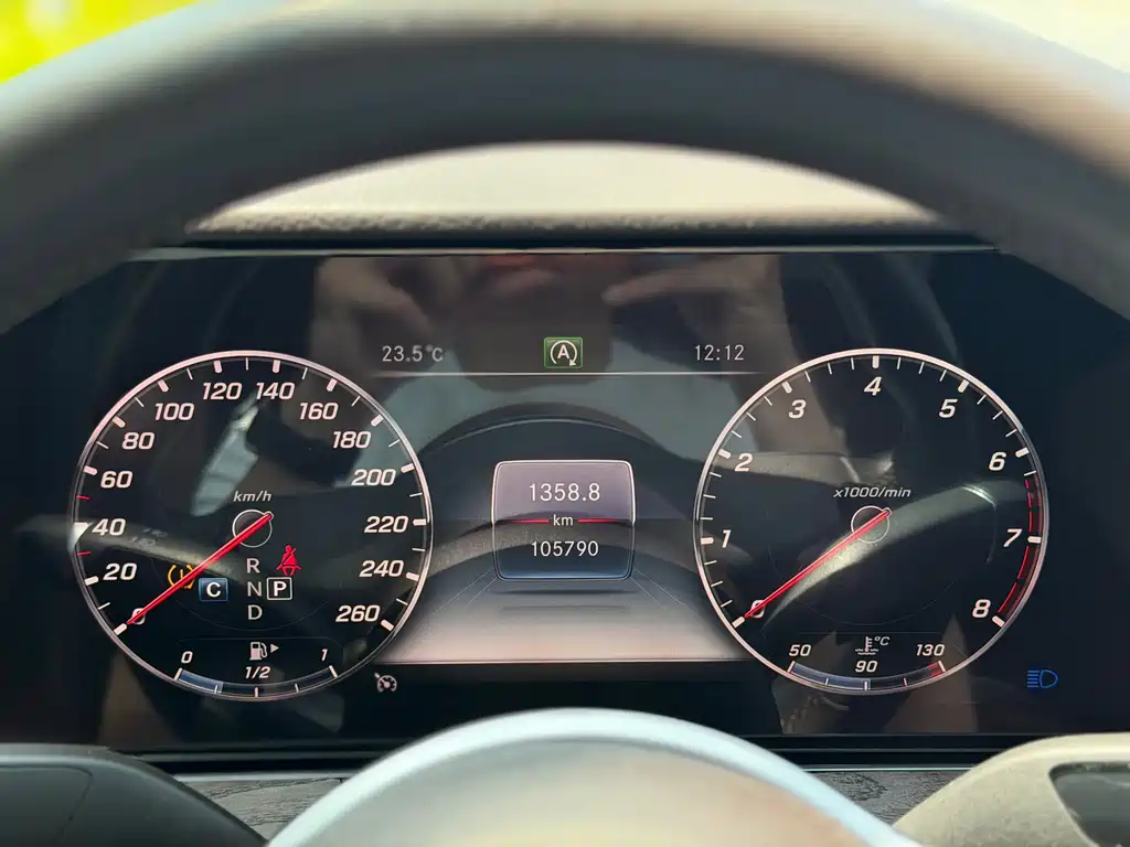 Mercedes-Benz E-Class 2020 — фото 13