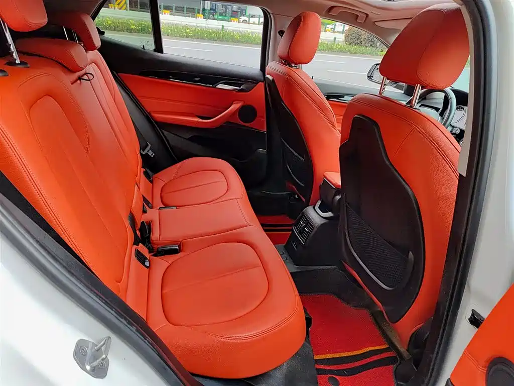 BMW X2 2020 — фото 11