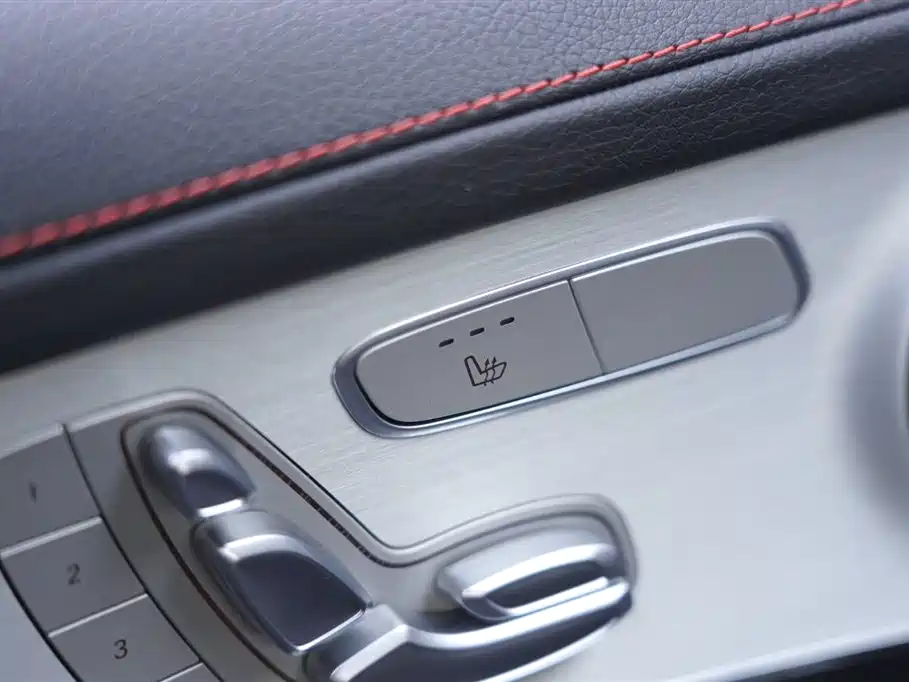 Mercedes-Benz GLC AMG 2022 — фото 23