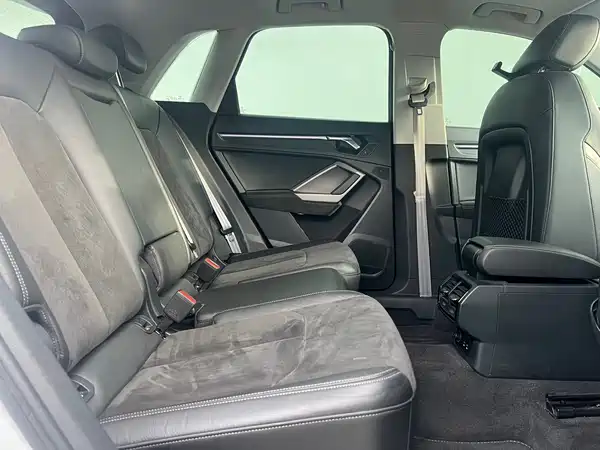 Audi Q3 2021
