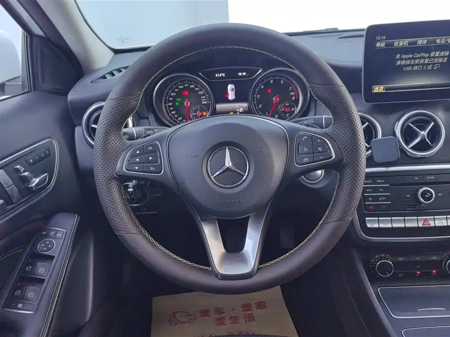 Mercedes-Benz GLA 2018 — фото 15