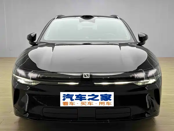 Zeekr 007GT 2025