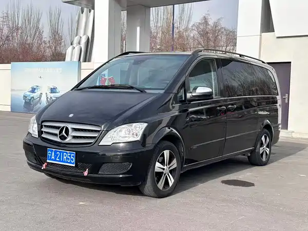 Mercedes-Benz Viano 2012