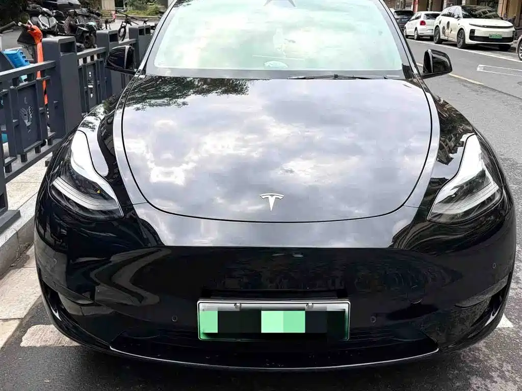 Tesla Model Y 2022 — фото 3