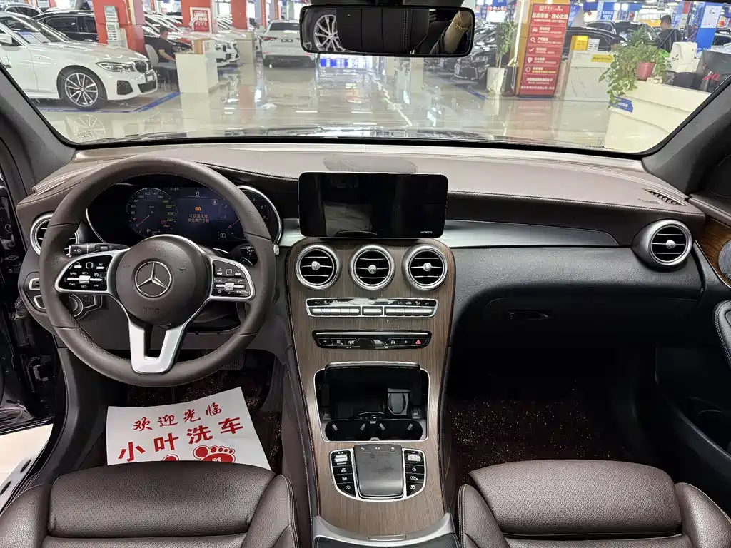 Mercedes-Benz GLC 2020 — фото 10