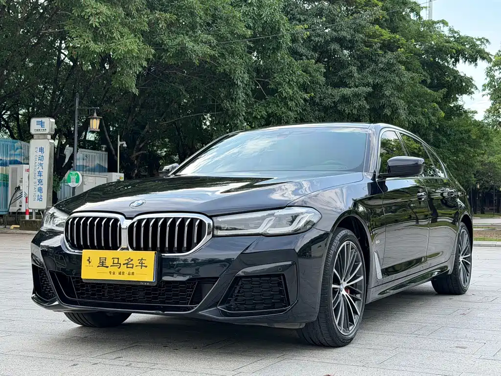BMW 5 Series 2023