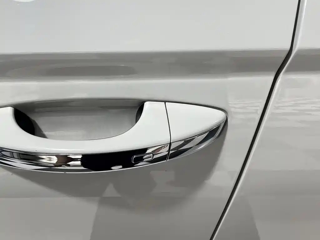 Skoda Karoq 2022 — фото 10