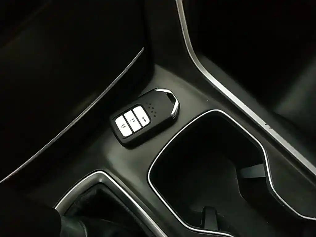 Honda Accord 2020 — фото 9