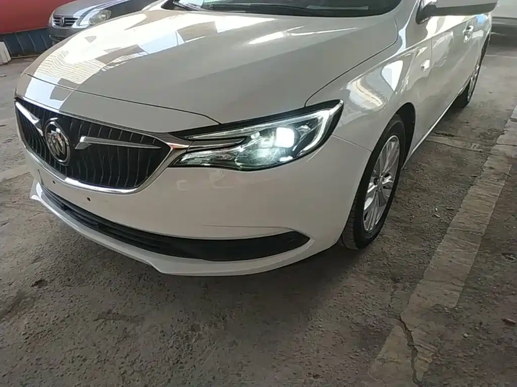 Buick Excelle GT 2019 — фото 24