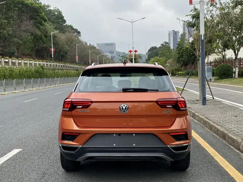 Volkswagen T-Roc 2018 — фото 5