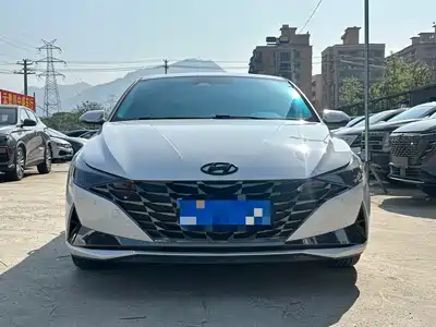 Hyundai Elantra 2021