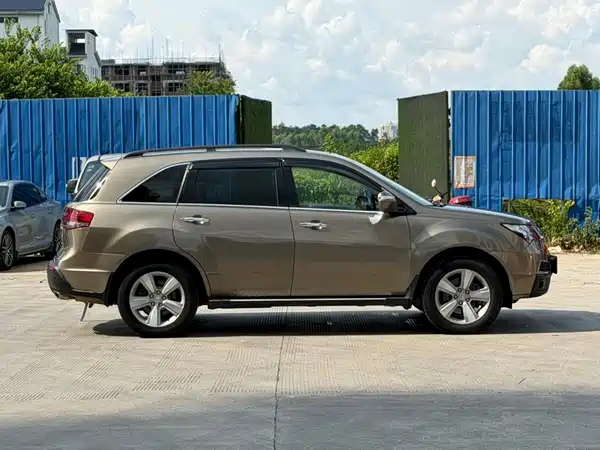 Acura MDX 2010