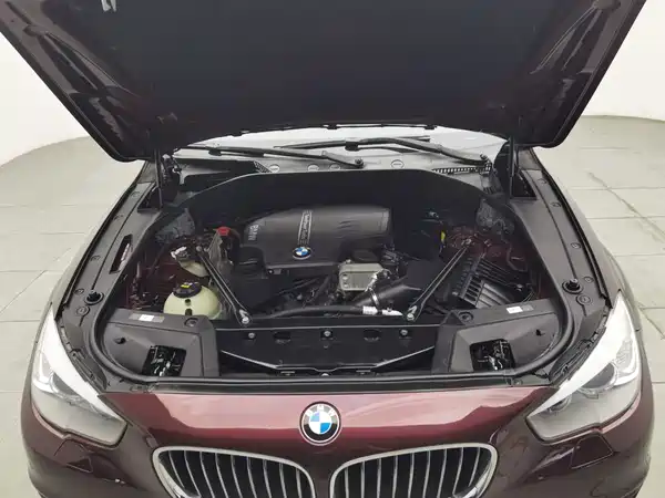 BMW 5 Series GT 2015