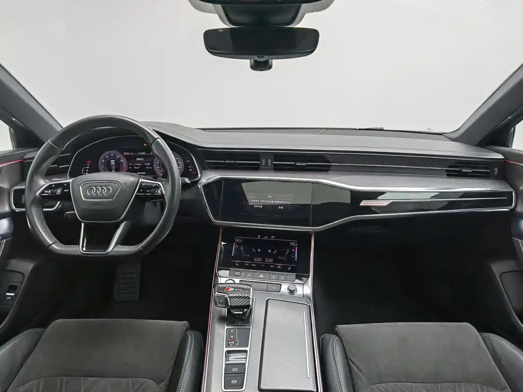 Audi A6L 2020