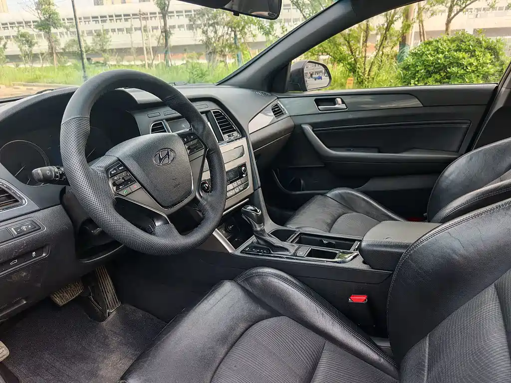 Hyundai Sonata 2015 — фото 4