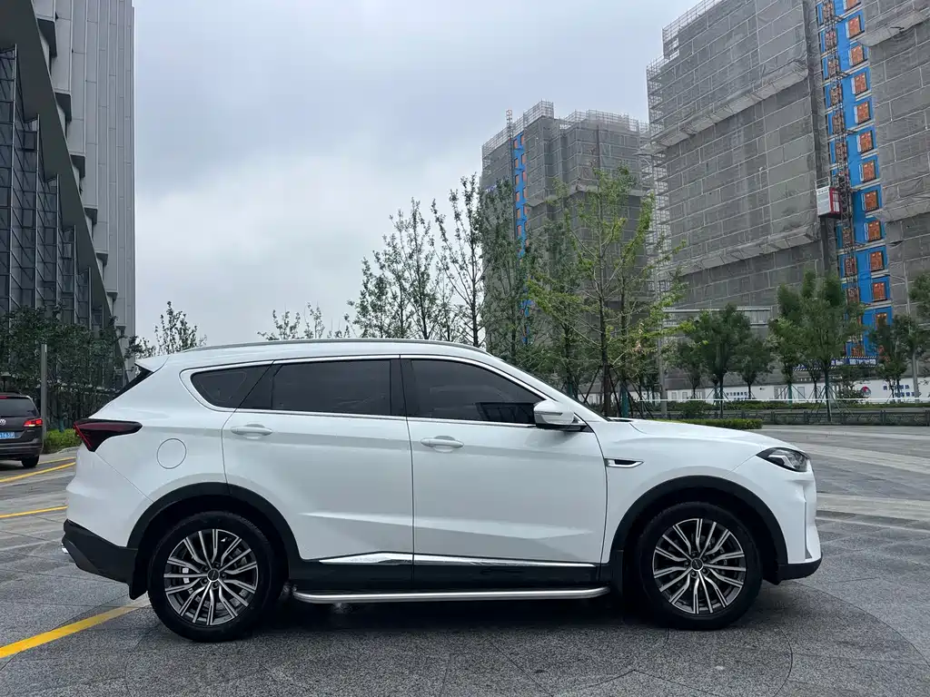 Jetour Jietu X70 PLUS 2025 — фото 13