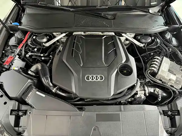 Audi A6L 2021