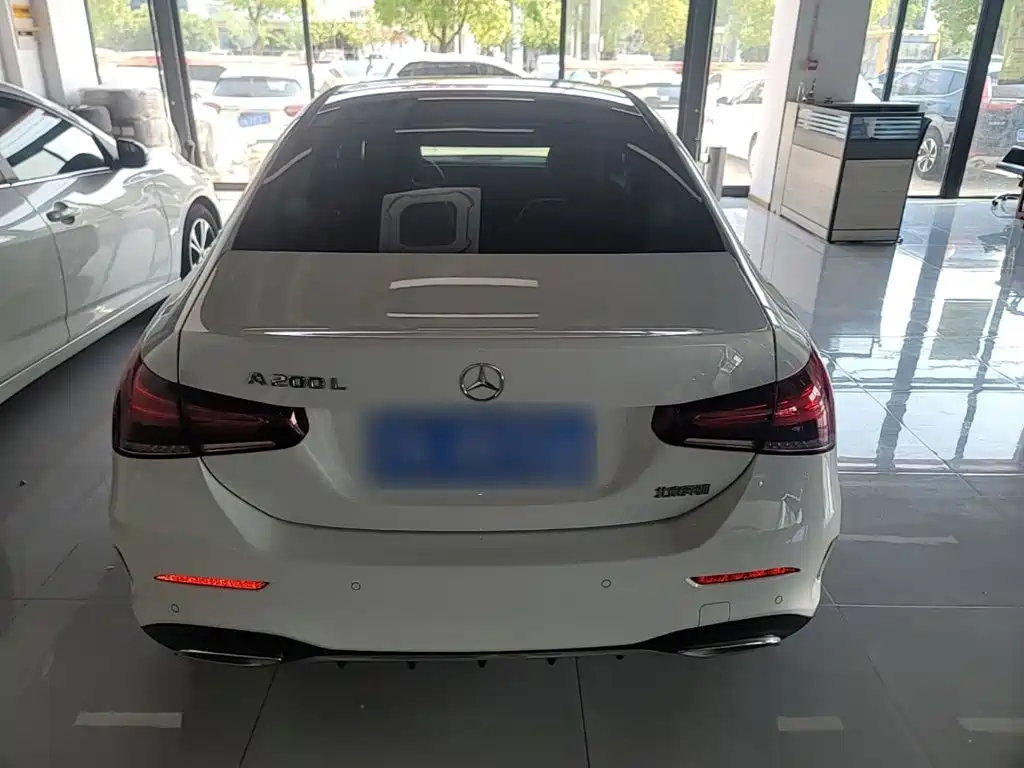 Mercedes-Benz A-Class 2021 — фото 6