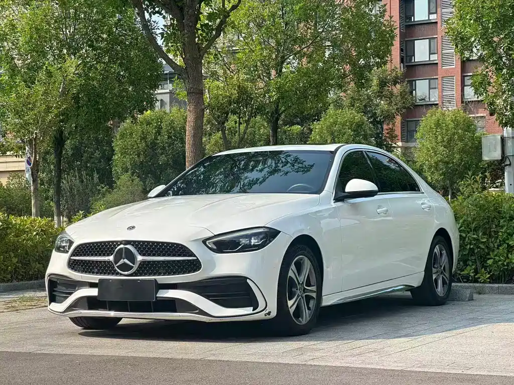 Mercedes-Benz C-Class 2022 — фото 3