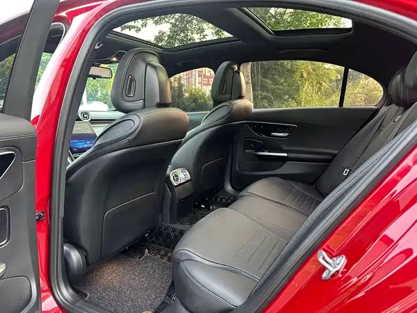 Mercedes-Benz C-Class 2023