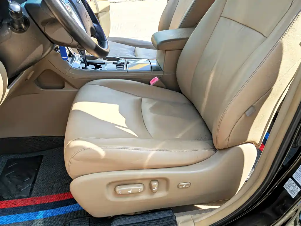 Toyota Highlander 2014 — фото 19