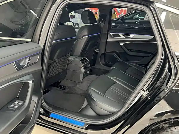 Audi A6L 2025