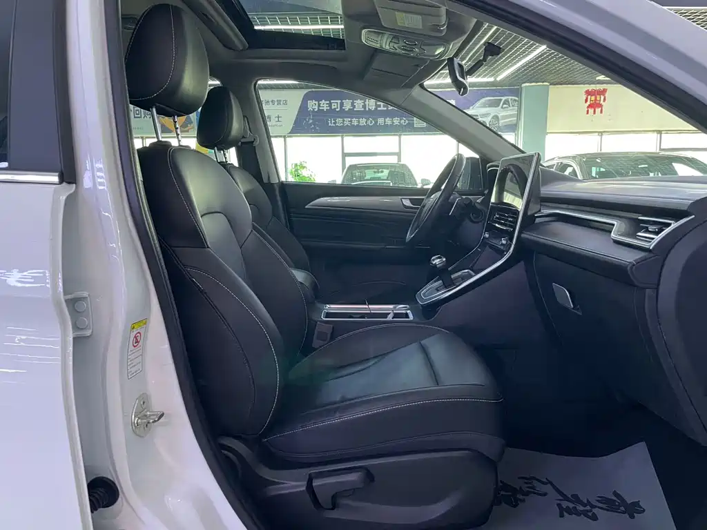 Haval M6 2022 — фото 11