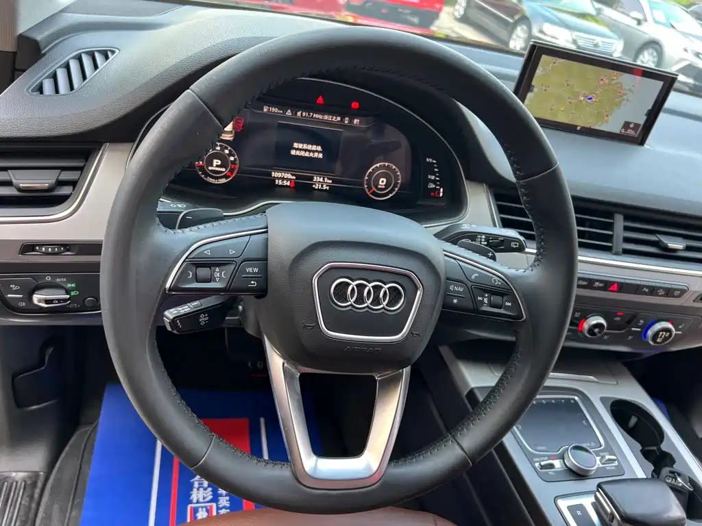 Audi Q7 2017 — фото 14