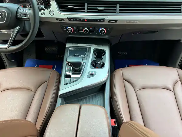 Audi Q7 2018